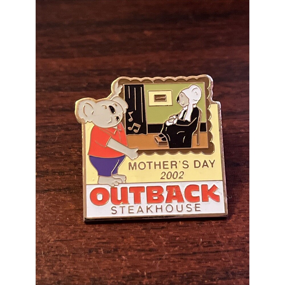 Outback Steakhouse 2002 Mother's Day Koalas Lapel Hat Pin